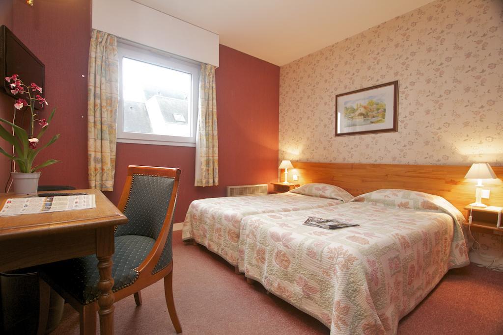 Hotel Sully 노장르로트루 객실 사진